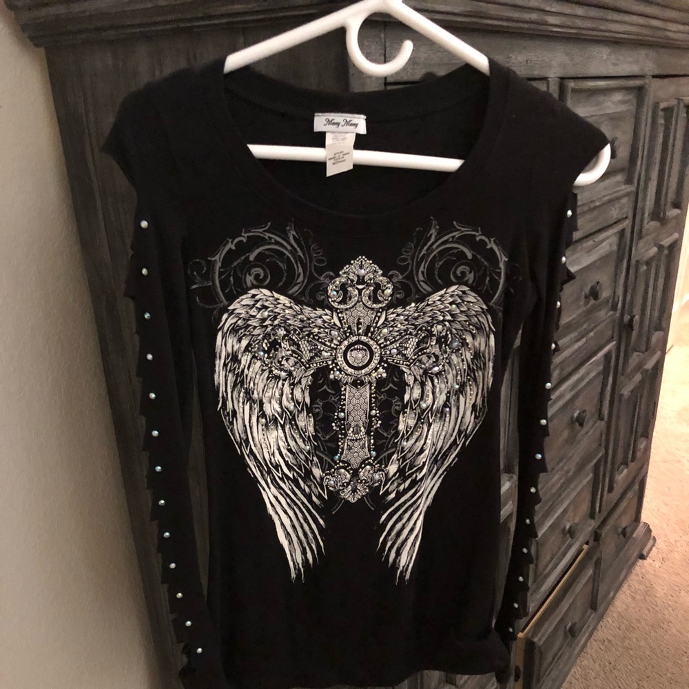 Women’s shirt